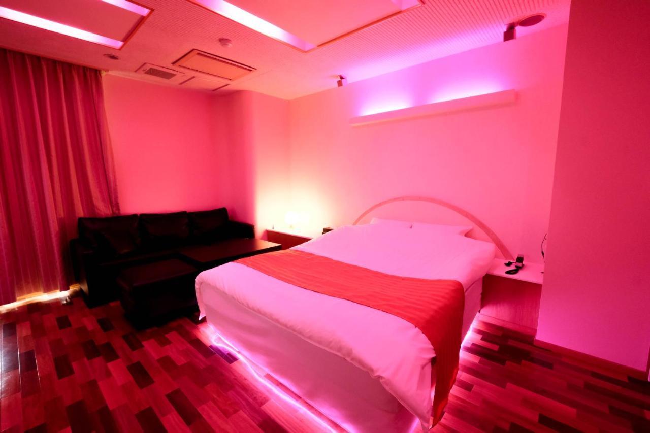 Bay Hill Club Higashi Kokura (Adults Only) Hotel Kitakyushu Exterior photo