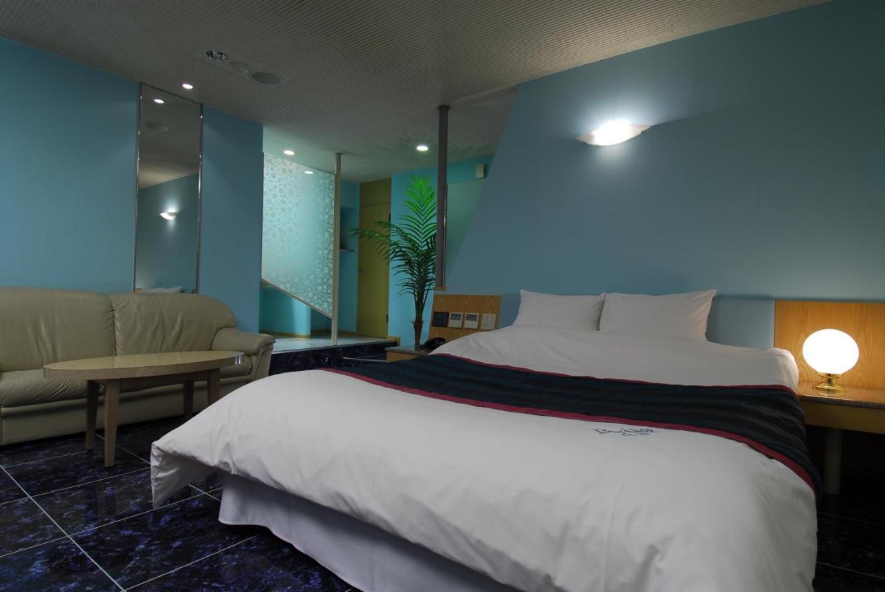 Bay Hill Club Higashi Kokura (Adults Only) Hotel Kitakyushu Exterior photo